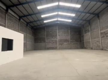 Bodega comercial · 840m² · Renta de Bodega Dentro de Parque Industrial en Santa Catarina