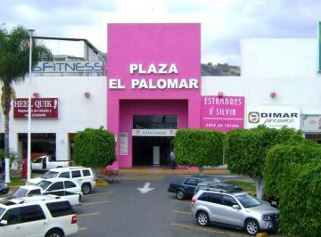Local comercial de 1 habitación, Tlajomulco de Zúñiga · Local Comercial en Venta en Plaza Palomar