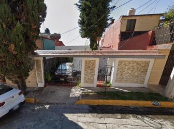 Casa de 2 habitaciones, Tlalnepantla de Baz · Venta de Casa en Pirules, Tlalnepantla. Recuperacion Bancaria