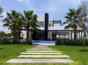 Casa de 2 habitaciones, El Marqués · Casa en Zakia en Renta | Mantenimiento Incluido + Gran Ubicación
