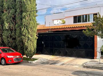 Casa de 6 habitaciones, Guadalajara · Súper Casa en Corazón de Providencia