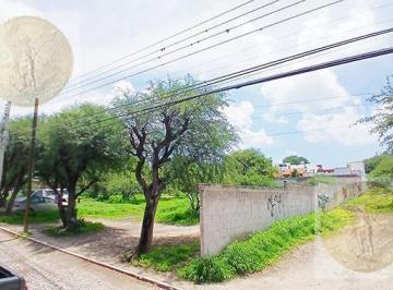 Terreno / Lote · 2450m² · Terreno con Buen Frente