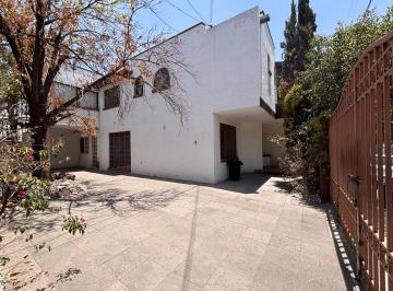 Casa de 7 habitaciones, Querétaro · ¡Gran Oportunidad de Inversión en Balcón Campestre, Querétaro!