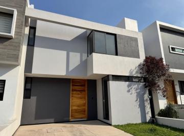 Casa de 4 habitaciones, Zapopan · Casa Nueva en Coto Los Almendros, Zapopan