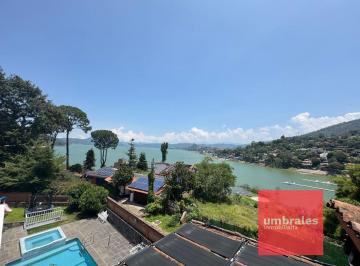 Casa en Venta de 6 habitaciones Avandaro · Casa en Venta en Avandaro, Valle de Bravo en La 2da Línea del Lago