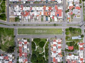Terreno comercial · 2005m² · Excelente Oportunidad de Terreno Para Comercio