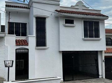 Casa · 337m² · 4 Recámaras · 2 Estacionamientos · Casa en Venta en Nuevo Culiacán en Culiacán Sinaloa