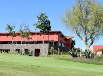 Terreno / Lote · 533m² · Terreno en Venta en Club de Golf Amanalli, Tepeji del Río de Ocampo, Hidalgo