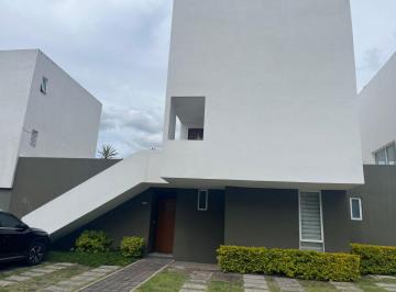 Casa de 2 habitaciones Renta MN 19,000 · Casa en Renta Tipo Duplex de 2 Recámaras, El Mirador, El Marques, Querétaro. Cmz