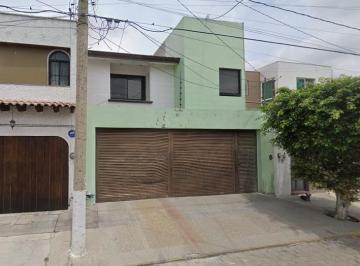 Casa de 4 habitaciones, León · Venta de Casa en Leon Moderno, Leon, Guanajuato.