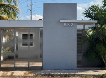 Casa · 72m² · 2 Recámaras · 1 Estacionamiento · | Confort y Estilo: Casa en Venta en Caucel |