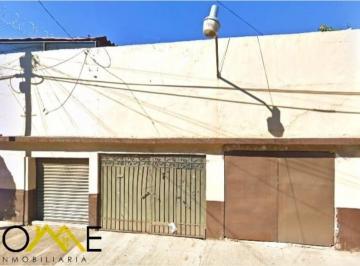 Casa de 4 habitaciones, Nezahualcóyotl · Casa en Nezahualcóyotl en Recuperación Bancaria Cerca de La Alberca Olímpica