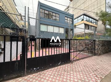 Casa uso de suelo de 8 habitaciones, Guadalajara · Venta Uso de Suelo Mixto Col. Ladron de Guevara