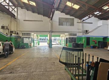 Terreno / Lote · 1500m² · 14 Estacionamientos · Local en Renta Sobre Cuauhtemoc