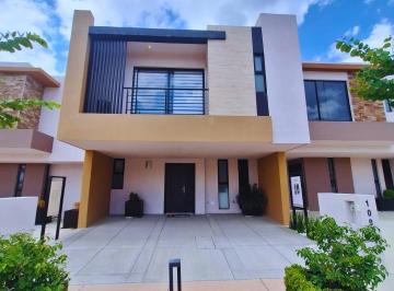 Casa en venta ubicada en Bosques de Breda, ideal para familias. Cuenta con 167 m · Casa Nueva en Venta Tres Recamaras, Privada con Seguridad, Cerca de La Ibero, Leon Gto.