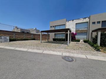 Casa · 250m² · 3 Recámaras · 2 Estacionamientos · Casa en Venta Residencial Bosques de Las Fuentes