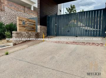 Terreno / Lote · 450m² · Terreno Residencial en Venta Fracc. Altozano $3,500,000.
