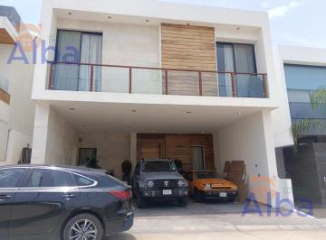Casa · 250m² · 3 Recámaras · 3 Estacionamientos · Casa en Renta Amueblada en Terranza