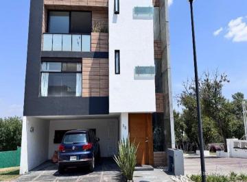 Casa de 3 habitaciones, San Andrés Cholula · Oportunidad - Casa en Venta en Lomas de Angelópolis, Puebla, Inmejorables Condiciones