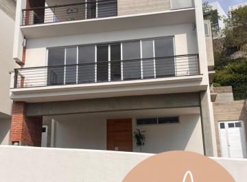 Casa de 3 habitaciones, Zapopan · Casa en Venta Las Cañadas