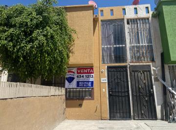 Casa en condominio · 57m² · 2 Recámaras · 1 Estacionamiento · Paseos del Vergel - (4)