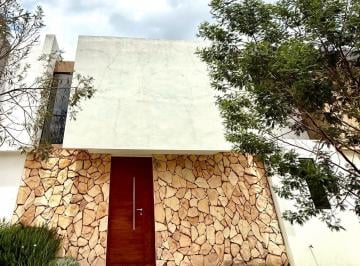 Casa · 112m² · 4 Recámaras · 2 Estacionamientos · Casa - Fraccionamiento Zibatá