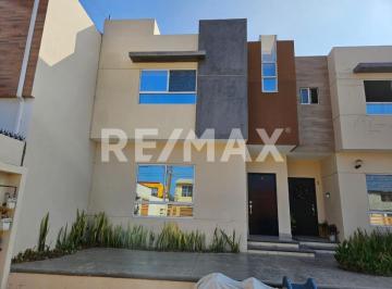 Casa · 3 Recámaras · 2 Estacionamientos · Casa en Renta Playas de Tijuana - (4)
