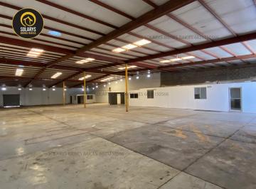 Bodega comercial · 1000m² · 6 Estacionamientos · Bodega en Renta en Hermosillo