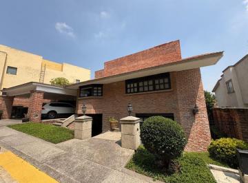 Casa de 4 habitaciones, Huixquilucan · Casa en Venta en Interlomas