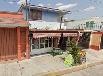 Casa de 3 habitaciones, Toluca · Venta de Casa en Moderna de La Cruz, Toluca Edomex.