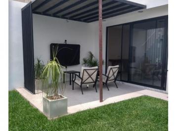 Casa · 240m² · 3 Recámaras · 2 Estacionamientos · Casa en Cimazul