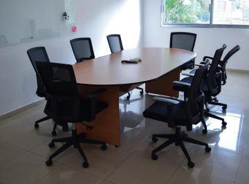 Oficina , Guadalajara · Oficina Exclusiva Para 4 Personas Cerca a Plaza del Sol