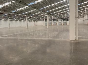 Bodega comercial · 7136m² · 79 Estacionamientos · Bodega en Renta en Tlalpan