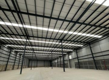 Bodega comercial de 1 habitación, San Pedro Tlaquepaque · Bodegas en Renta a 30 m de Periférico
