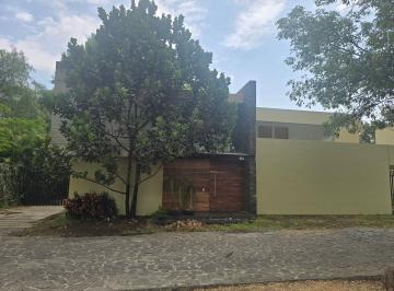 Casa de 3 habitaciones, Zapopan · Casa en Renta Condominio Zona Real