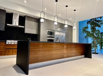Casa en condominio de 4 habitaciones, Zapopan · Hermosa Residencia Nueva en El Alcazar, Zapopan, Jal. 4 Niveles con Elevador!