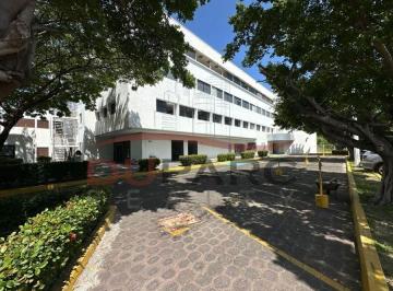 Oficina , Campeche · Oficinas en Planta Baja de 1000 m² en Renta Sobre Av Aviación