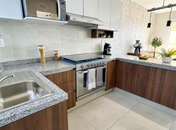 Casa en condominio · 102m² · 3 Recámaras · 2 Estacionamientos · Casa en Venta en Hacienda Barbabosa
