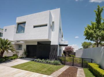 Casa de 3 habitaciones, El Marqués · Casa en Venta en Zibatá – Seguridad, Estilo y Confort Familiar