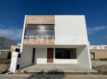Casa · 245m² · 3 Recámaras · 2 Estacionamientos · Casa en Pre Venta - del Álamo Residencial - San Pedro Cholula