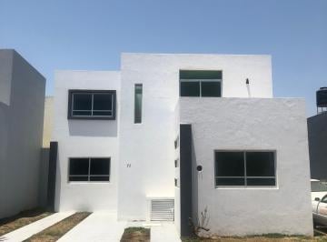Casa de 3 habitaciones, Zapopan · Casa en Venta en Santa Margarita Acueducto - Coto Monarcas 75