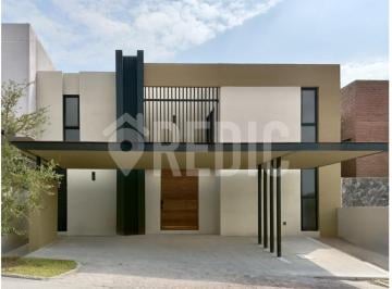 Casa de 3 habitaciones, Querétaro · Casa en Venta en Altozano