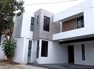Casa de 4 habitaciones, Cuernavaca · Casa en Venta Zona Norte Cuernavaca Mor.