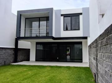 Casa de 4 habitaciones, Cuernavaca · Vendo Casa con Estricta Vigilancia