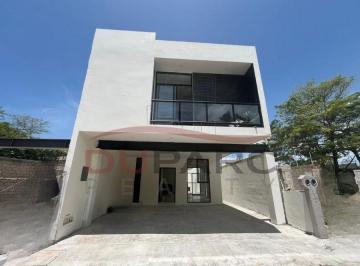 Casa de 3 habitaciones, Carmen · Casa en Fraccionamiento Privado de 190 m² en Venta