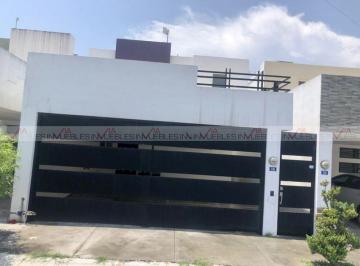 Casa · 149m² · 3 Recámaras · 2 Estacionamientos · Casa en Venta en Sierra Vista