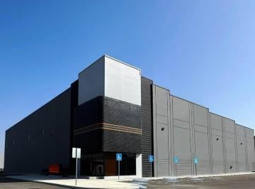 Bodega comercial · 5216m² · 72 Estacionamientos · Bodega en Renta de 5,216.70 m², Sobre Corredor 2000, Tijuana