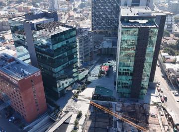 Oficina · 81m² · 1 Estacionamiento · Oficina en Venta en Eugenia, Blvd. Agua Caliente, Tijuana