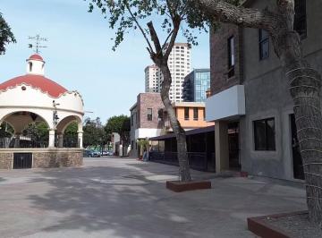 Oficina · 146m² · 1 Estacionamiento · Oficina en Renta de 290 m², en Plaza Pueblo Amigo, Tijuana