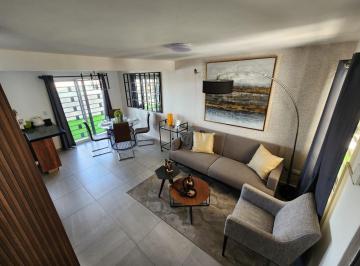 Casa · 84m² · 3 Recámaras · 2 Estacionamientos · Casa en Venta, en Pamericano, Tijuana